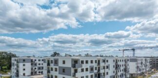 Nowe osiedle mieszkaniowe w miękini