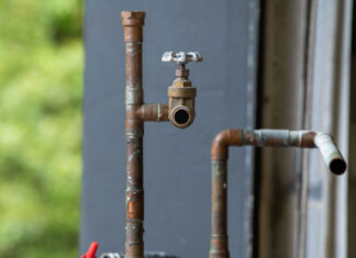Gdzie we Wrocławiu kupić sprzęt klimatyzacyjny dla firm instalacyjnych?