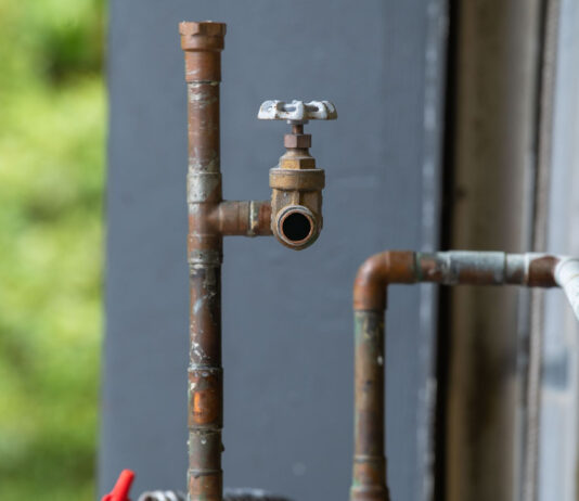 Gdzie we Wrocławiu kupić sprzęt klimatyzacyjny dla firm instalacyjnych?